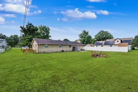 408 East Victory Street Sidney IL 61877