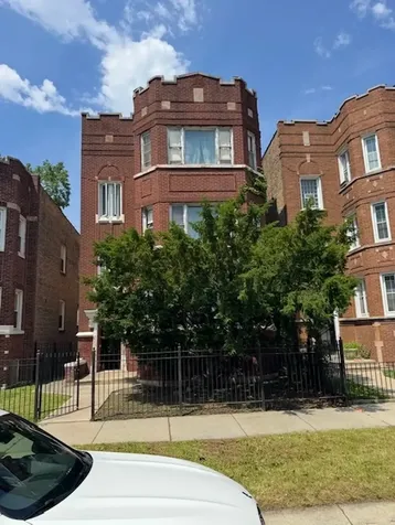 8012 South Marshfield Avenue Chicago IL 60620