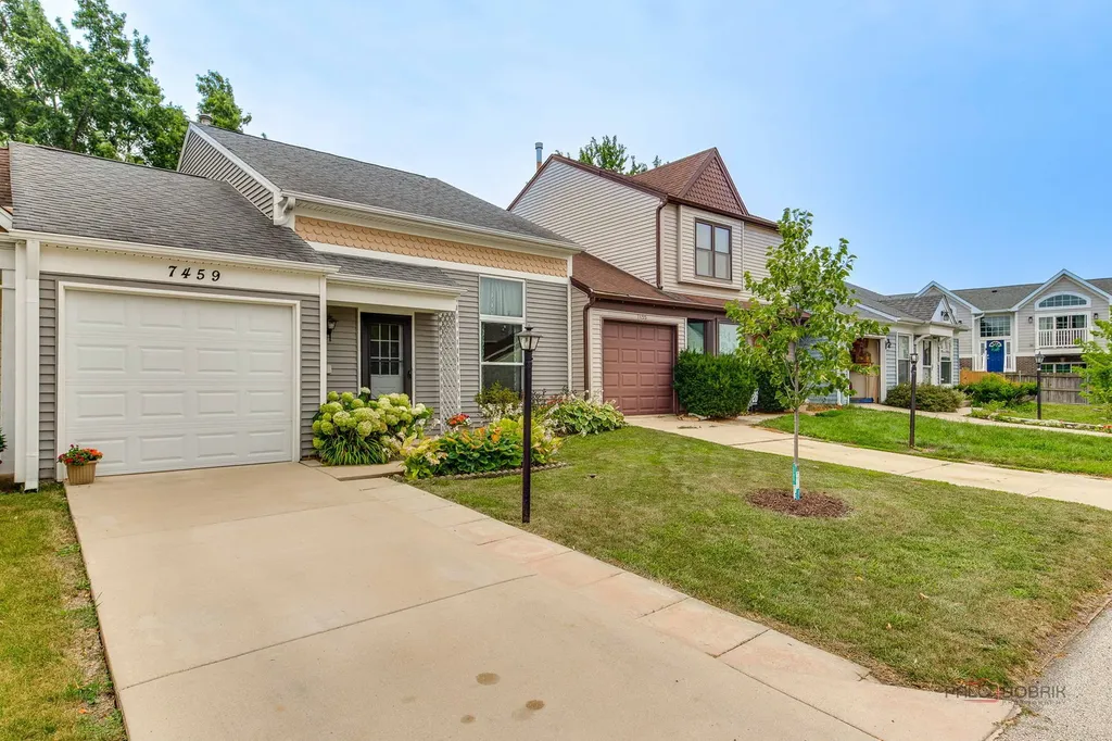 7459 Grant Circle Hanover Park IL 60133