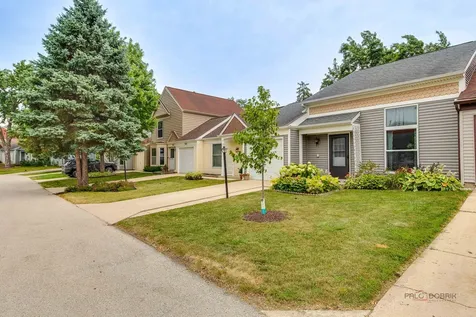 7459 Grant Circle Hanover Park IL 60133