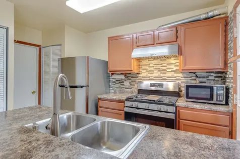 7459 Grant Circle Hanover Park IL 60133