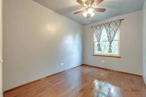 7459 Grant Circle Hanover Park IL 60133