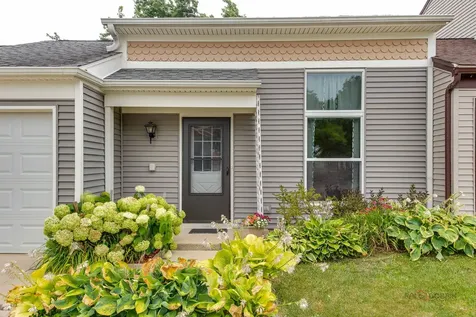 7459 Grant Circle Hanover Park IL 60133