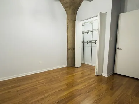 1070 West 15th Street Chicago IL 60608