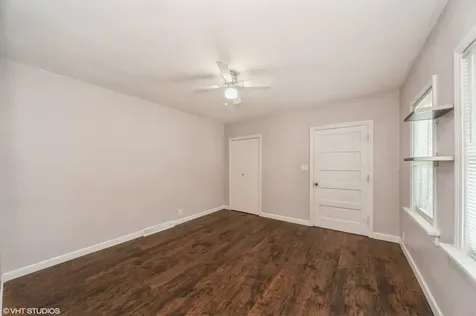 848 Lee Street Des Plaines IL 60016