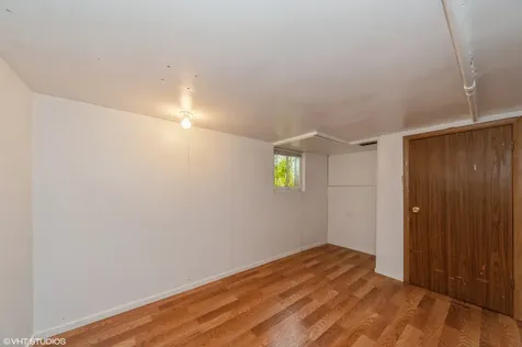 848 Lee Street Des Plaines IL 60016
