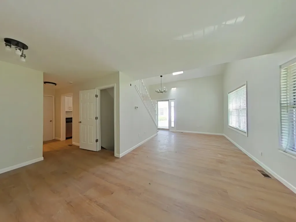3519 Princeton Avenue Aurora IL 60504