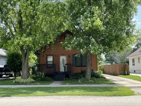 506 South Gladstone Avenue Aurora IL 60506