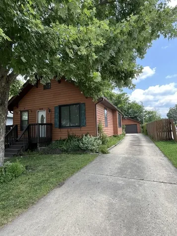 506 South Gladstone Avenue Aurora IL 60506
