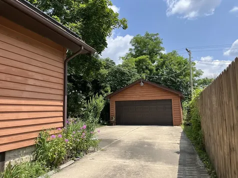 506 South Gladstone Avenue Aurora IL 60506