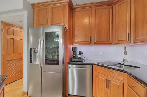 4833 North Olcott Avenue Harwood Heights IL 60706