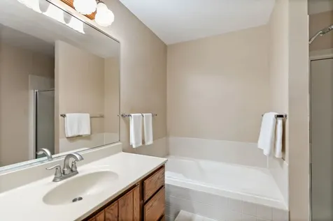232 Sedgewick Circle St. Charles IL 60174