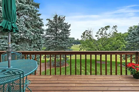 232 Sedgewick Circle St. Charles IL 60174