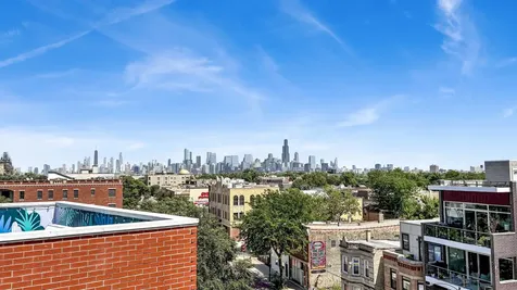 2522 West Chicago Avenue Chicago IL 60622