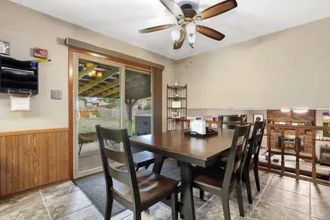 17042 Lockwood Avenue Oak Forest IL 60452