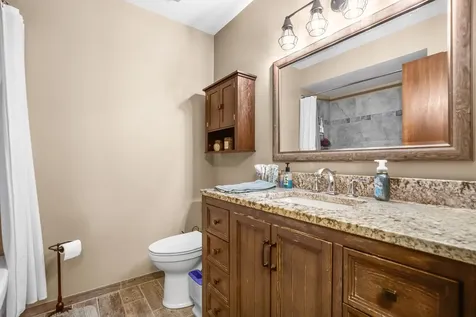 17042 Lockwood Avenue Oak Forest IL 60452