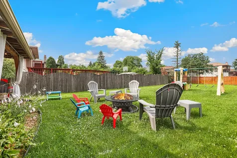 17042 Lockwood Avenue Oak Forest IL 60452