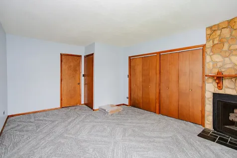 10113 Mclean Avenue Melrose Park IL 60164