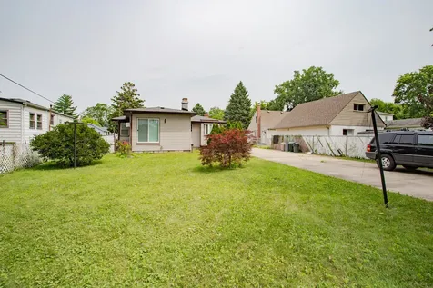 10113 Mclean Avenue Melrose Park IL 60164