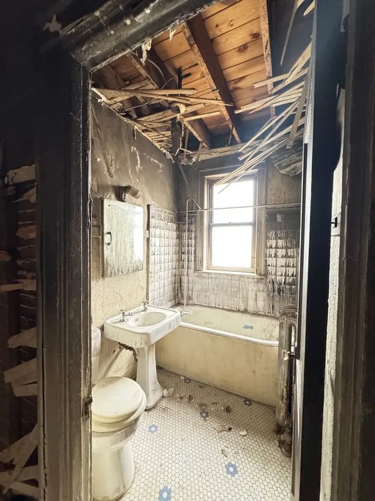8155 South Marshfield Avenue Chicago IL 60620