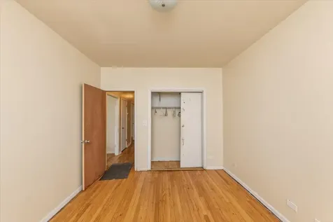 2200 North Knox Avenue Chicago IL 60639