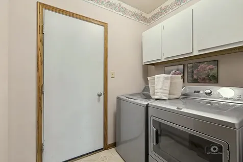 5122 Tomcin Trail Oak Lawn IL 60453