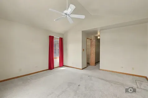 5122 Tomcin Trail Oak Lawn IL 60453