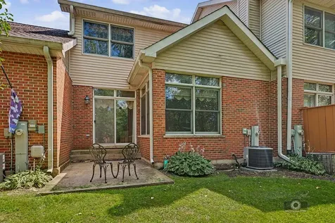 5122 Tomcin Trail Oak Lawn IL 60453