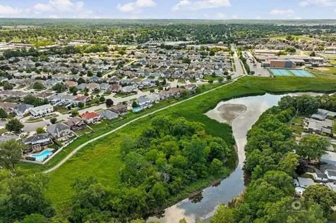 5122 Tomcin Trail Oak Lawn IL 60453