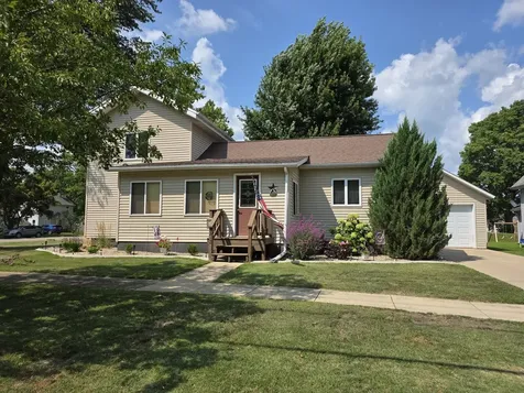 312 West 6th Street Prophetstown IL 61277