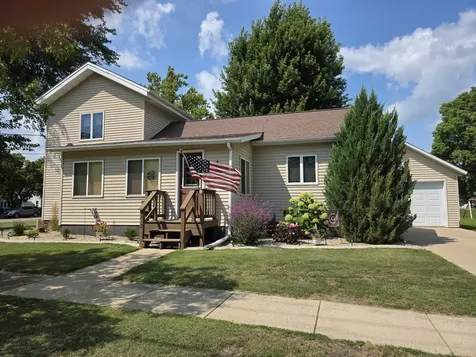 312 West 6th Street Prophetstown IL 61277