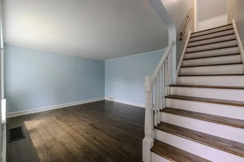 9308 South Troy Avenue Evergreen Park IL 60805