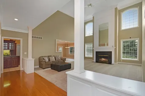 5 Weaver Court Bloomington IL 61704