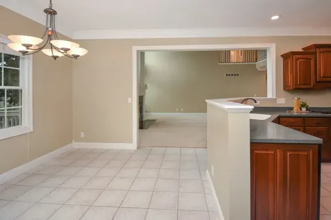 5 Weaver Court Bloomington IL 61704
