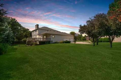 5 Weaver Court Bloomington IL 61704