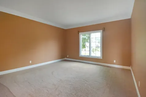 5 Weaver Court Bloomington IL 61704