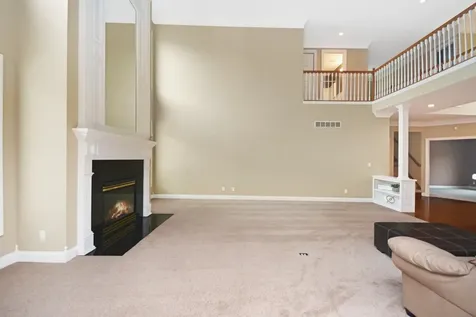 5 Weaver Court Bloomington IL 61704