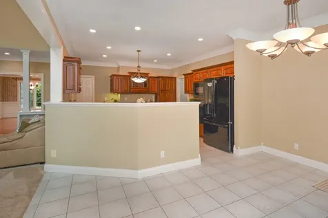 5 Weaver Court Bloomington IL 61704