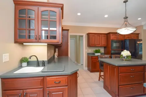 5 Weaver Court Bloomington IL 61704