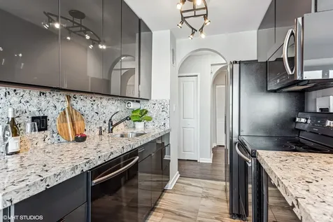 3420 North Lake Shore Drive Chicago IL 60657