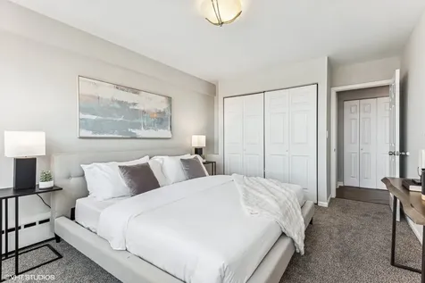 3420 North Lake Shore Drive Chicago IL 60657