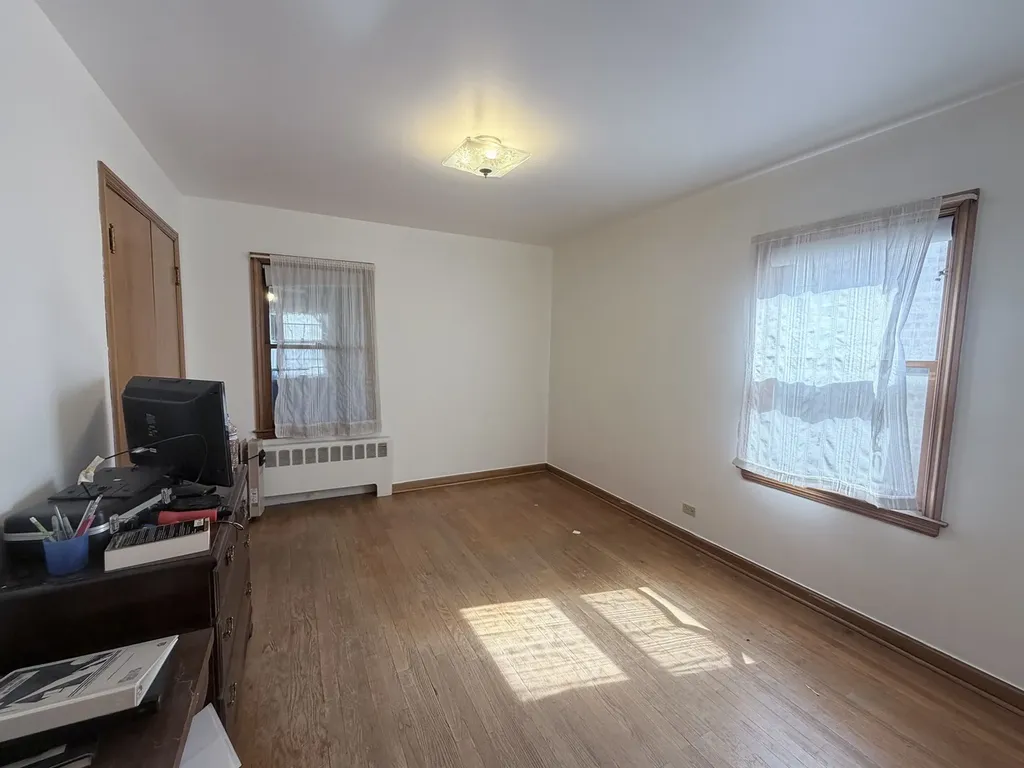3916 West 59th Place Chicago IL 60629
