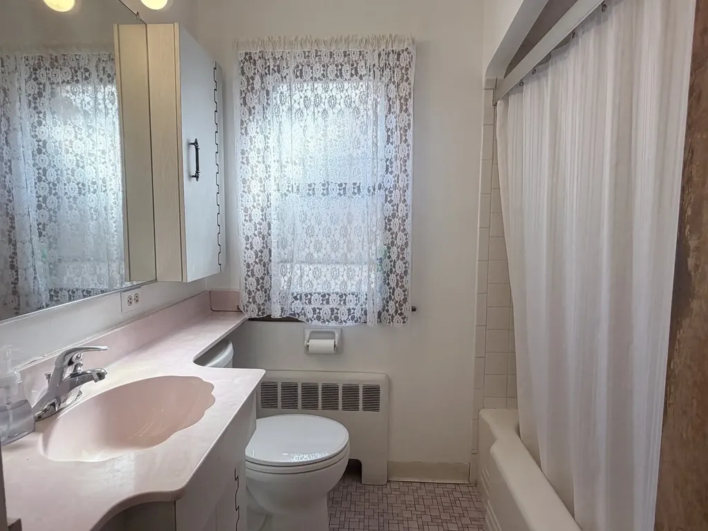 3916 West 59th Place Chicago IL 60629