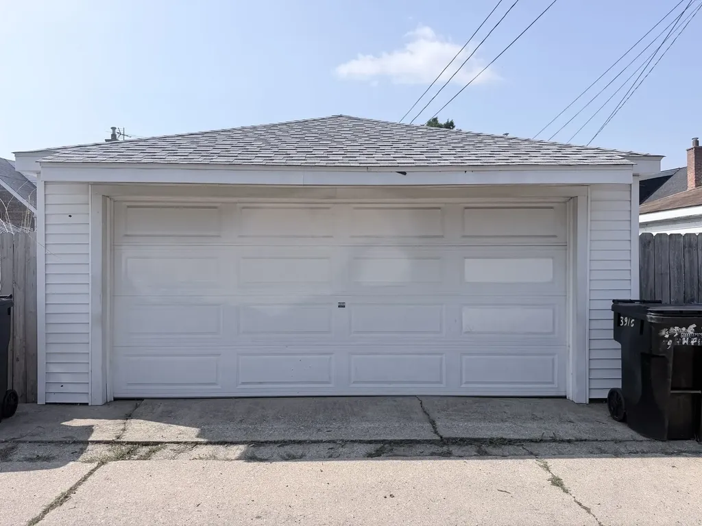 3916 West 59th Place Chicago IL 60629