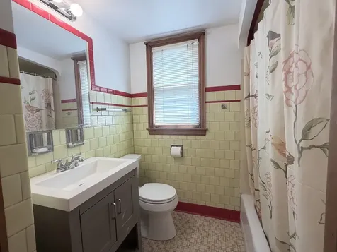 3916 West 59th Place Chicago IL 60629