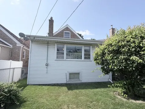 3916 West 59th Place Chicago IL 60629