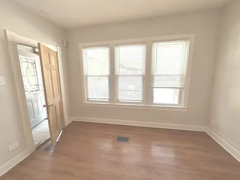 731 West 16th Street Chicago IL 60616