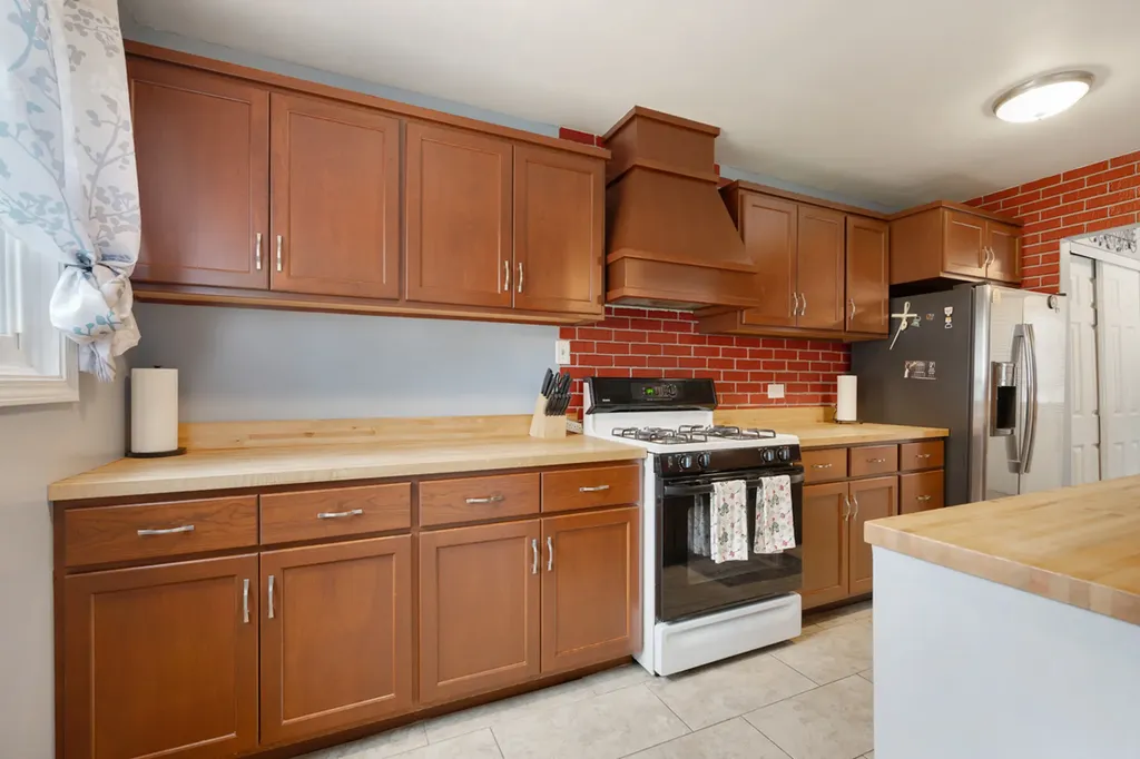 1406 Glen Hill Drive Glendale Heights IL 60139