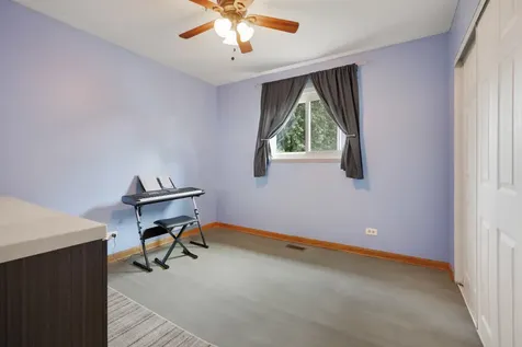 1406 Glen Hill Drive Glendale Heights IL 60139