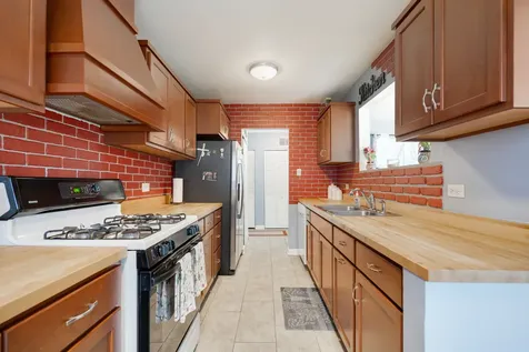 1406 Glen Hill Drive Glendale Heights IL 60139